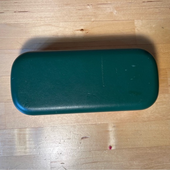 Kate Spade Sunglasses case - Picture 3 of 6
